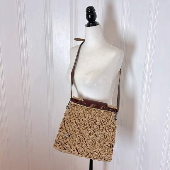 Vintage ETIENNE AIGNER 60s jute macramé bag - Picture 4 of 10